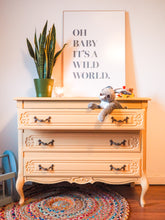 Afbeelding in Gallery-weergave laden, *COLETTE* commode