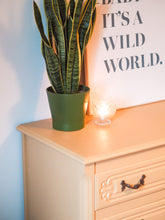 Afbeelding in Gallery-weergave laden, *COLETTE* commode