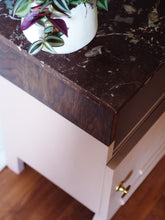 Afbeelding in Gallery-weergave laden, *ALINE* kast