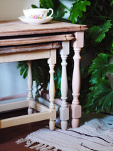 Afbeelding in Gallery-weergave laden, *HELENA* tafeltjes