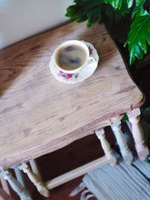 Afbeelding in Gallery-weergave laden, *HELENA* tafeltjes