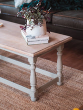 Afbeelding in Gallery-weergave laden, *BASIL* salontafel