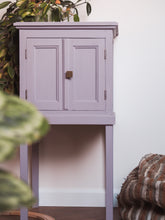 Afbeelding in Gallery-weergave laden, *AURELIA* lavendel kastje

